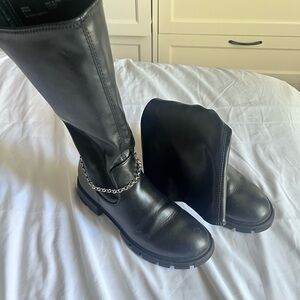 Steve Madden Black Sole Footwear